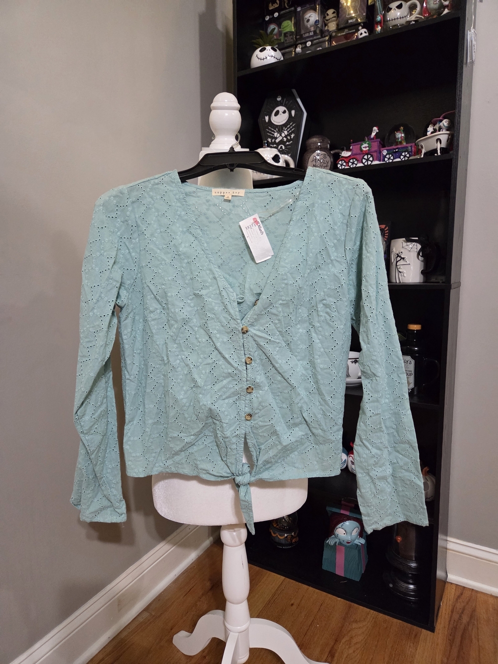 Copper Key Light Teal Eyelet Button-Front Tie Hem Top